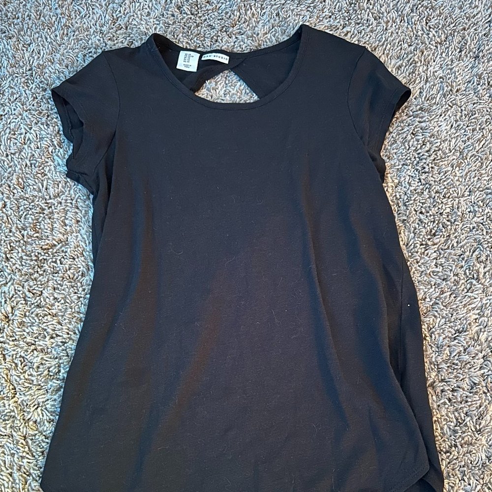 Womens' black athletic shirt with cutout on the back